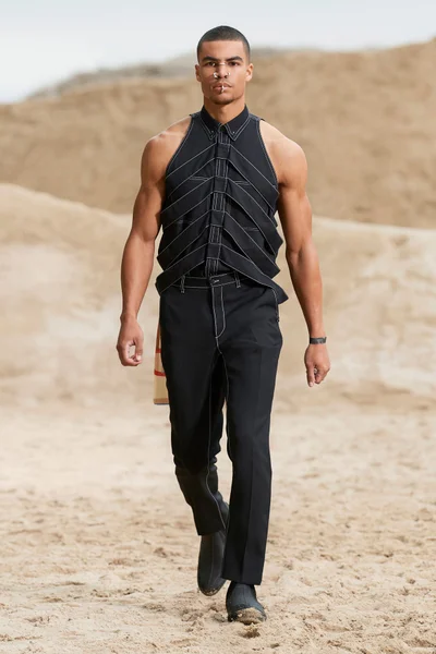 Look 20